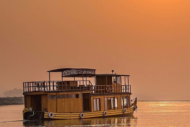 Brahmaputra Cruise